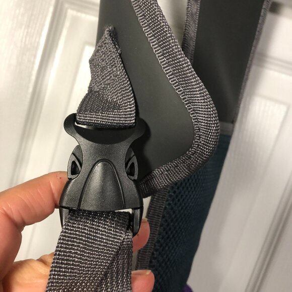 Yudodo slingback dog/cat carrier, breathable mesh, M - Picture 8 of 14